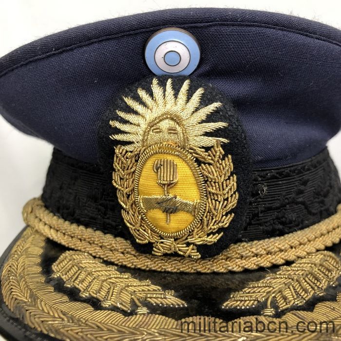 Argentina. Gorra de plato de policía de Comisario General de la Provincia de Buenos Aires